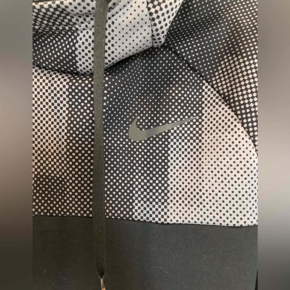 Nike hoodie size men’s large - Picture 2 of 4